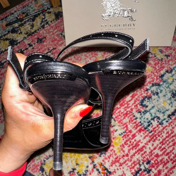 Black Leather Burberry Kitten Heels with Bow Size 38 - Picture 5 of 6